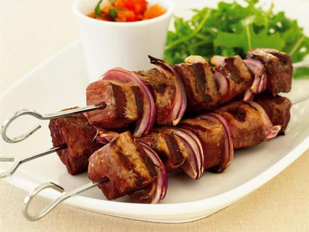 Мини шашлычок из свиной вырезки Мини шашлычок из свиной вырезки