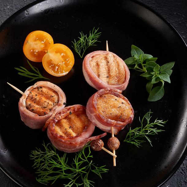 Шашлычок из курицы в беконе Шашлычок из курицы в беконе