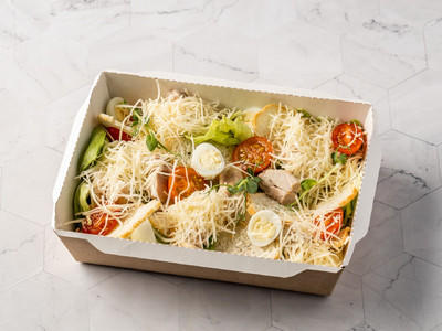 Салат Цезарь с курицей XL Салат Цезарь с курицей XL