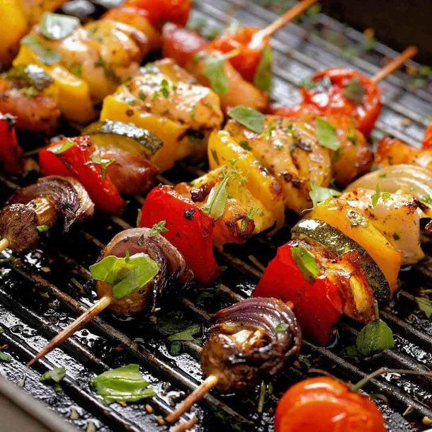 Мини шашлычок из овощей гриль