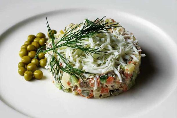 Оливье с говядиной