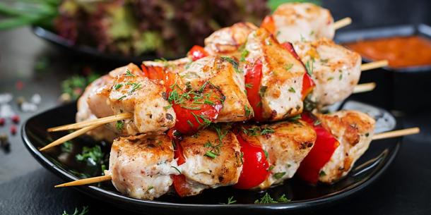 Мини шашлычок из свинины Мини шашлычок из свинины