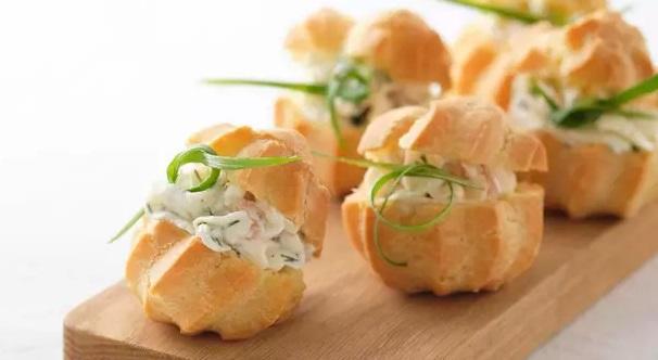 Профитролли с сыром