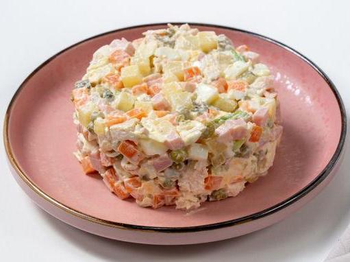 Оливье с креветкой