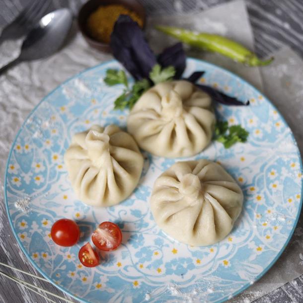 Хинкали с сыром и зеленью Хинкали с сыром и зеленью