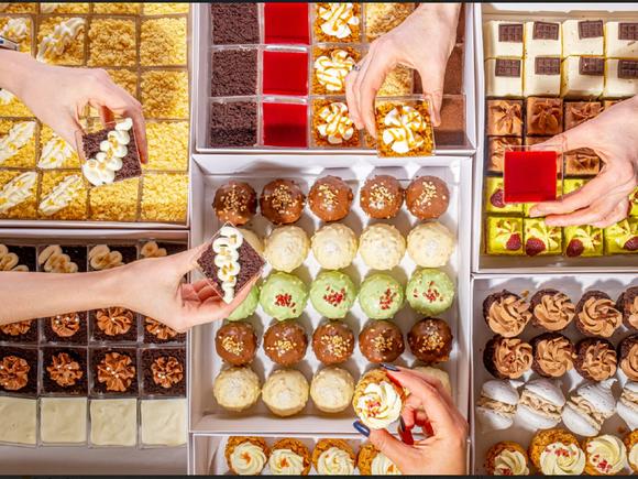 Сет для сладкоежек "Дольче вита" на 15 персон в Екатеринбурге