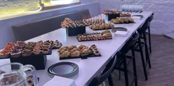 Фуршетный сет из канапе и закусок на 23 персоны