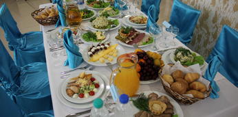 Праздничный банкетный сет премиум на 8 персон