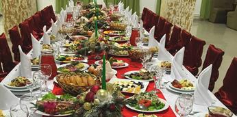 Банкет с обслуживанием с на 28-32 персон