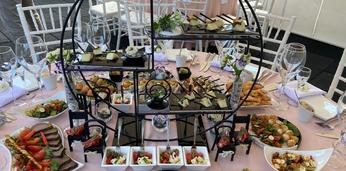 Легкое праздничное меню на 20 персон