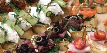 Ассорти закусок и канапе на 70 персон